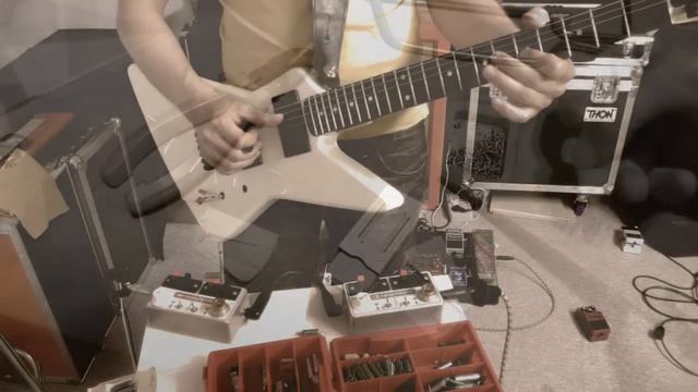 Epiphone Explorer - DiMarzio DP100 Super Distortion смотреть онлайн