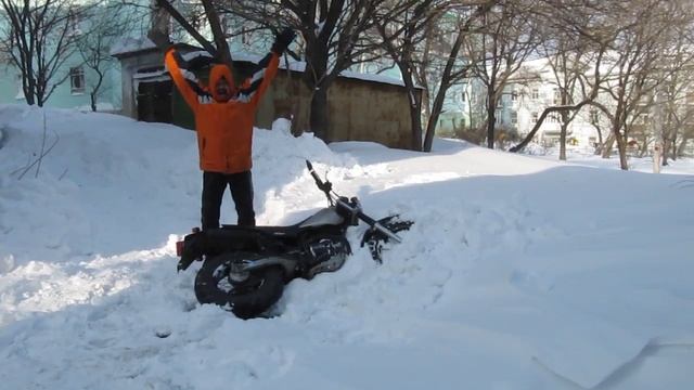 Winter motorcycle check Yamaha TW200, Russia. Зимняя проверка мотоцикла Yamaha TW200, Россия смотреть онлайн