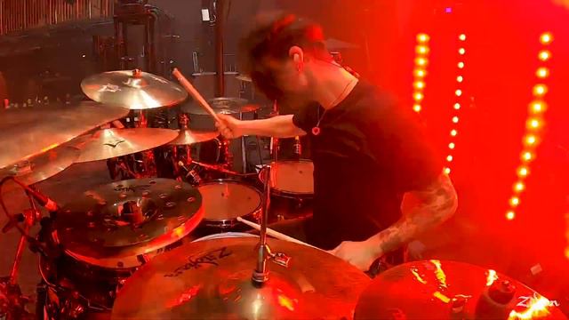 BAD OMENS LIVE Drum Cam with Nick Folio | Zildjian смотреть онлайн