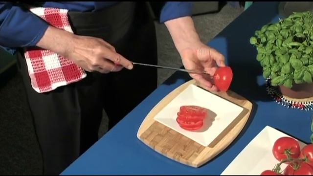 Sliced Tomato Basil & Balsamic Vinegar смотреть онлайн