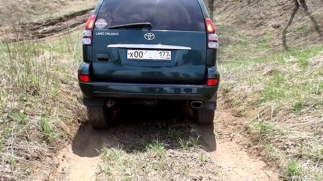 Спуск Toyota Land Cruiser с крутого обрыва. ДР Прадо-Клуба - НАМ 8 ЛЕТ! - 1 мая 2016!
