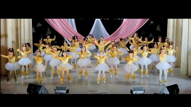 танец ритмичный детский смотреть онлайн