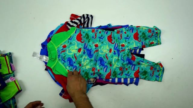 Мешок № 2280712. Детские купальники Крем Австрия Арт 30381. Вес 2,4 кг. Кол-во 33 шт смотреть онлайн
