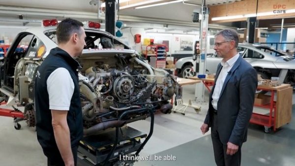 Porsche 959 Begins Restoration by Removing Body Panels and Mechanical Parts