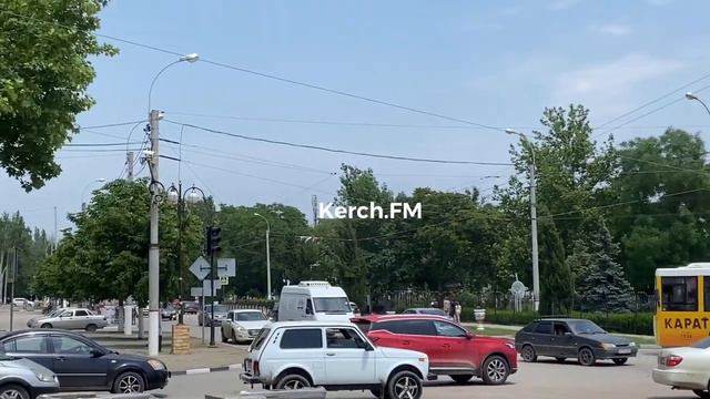 В центра Керчи не работают светофоры смотреть онлайн