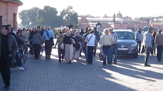 Djemaa el-Fna - Marrakech.MOV смотреть онлайн