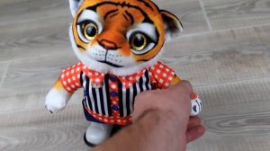 Музукальная игрушка тигр символ 2022 года