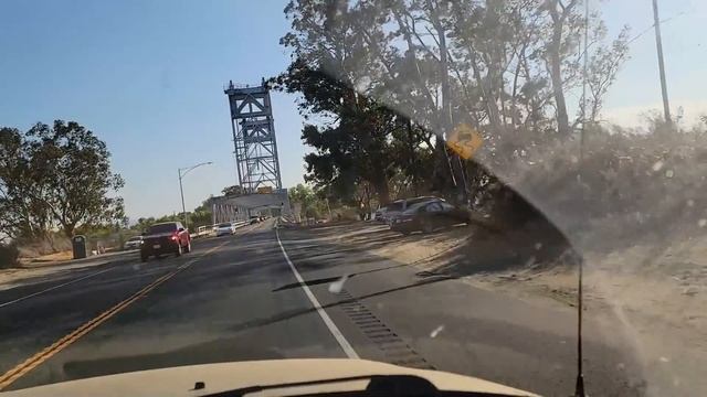 США Словил ОГРОМНУЮ рыбу в 14 лет / Выходной БОЛЬШОЙ СЕМЬИ с лодкой / Поехали рыбачить с детьми смотреть онлайн