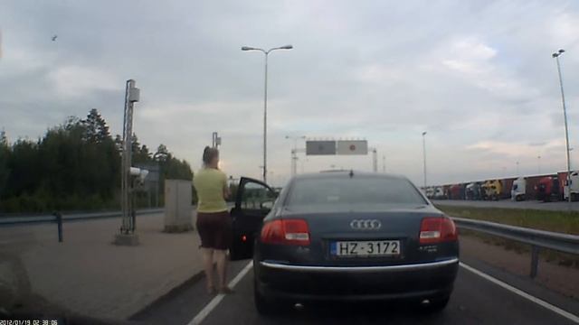 Helsinki Vantaa Airport St Petersburg смотреть онлайн