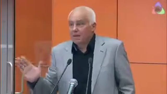 Как становятся миллиардерами на крови и здоровье населения. смотреть онлайн