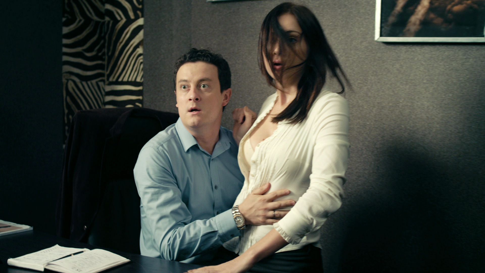 Универ. Новая общага: Она просто документы принесла смотреть онлайн