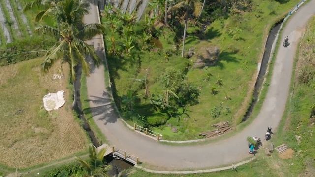 Baturaden: A Hidden Gem in Java - Indonesia Road Trip er. 10 смотреть онлайн