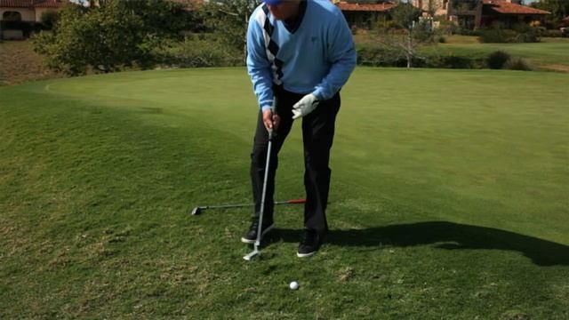 Improve Your Short Game with this Chip Putt Golf Tip смотреть онлайн