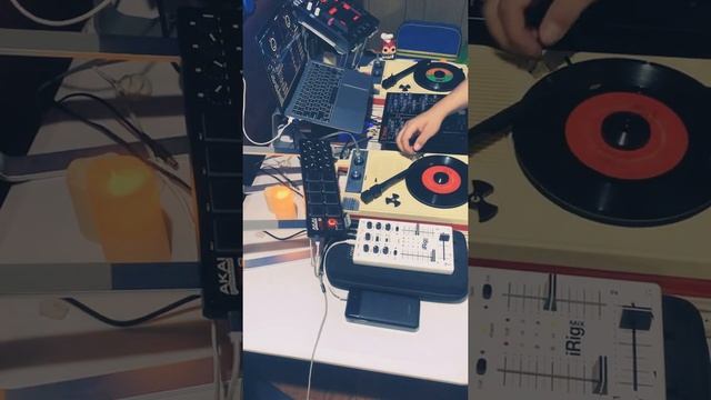 Groovy, Soulful, Funky 45s Part 2 - Live DJ Stream смотреть онлайн
