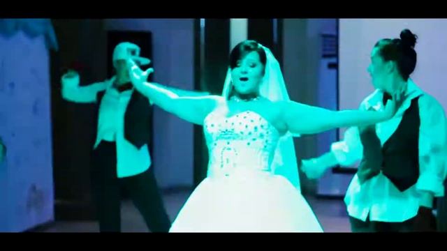 Лучший свадебный танец молодых! смотреть онлайн