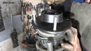 Замена верхней опоры передней стойки Daewoo Lanos ZAZ Lanos