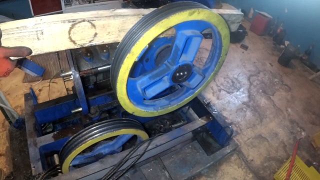 Вот в такую задницу мы попали но карат КЛК выручил заменой редуктора смотреть онлайн