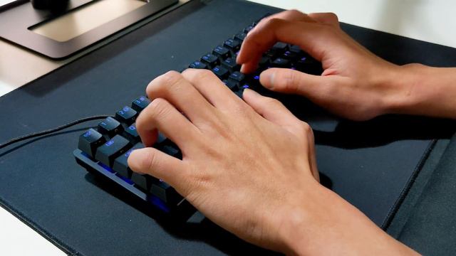 Razer Huntsman Mini Typing Sound Test | Red Optical