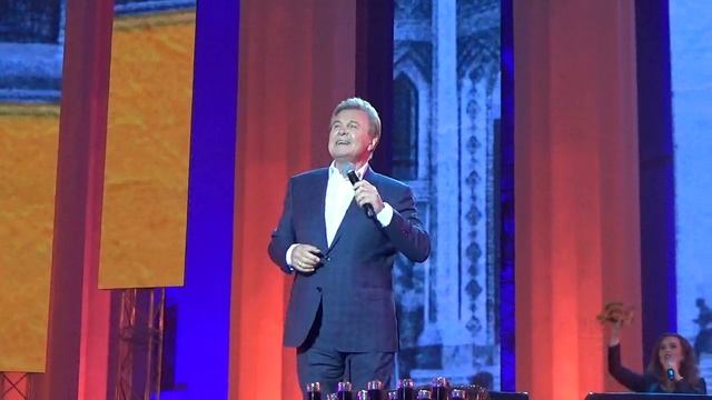 Лев Лещенко(#80лет,ВДНХ,1.8.19).MP4