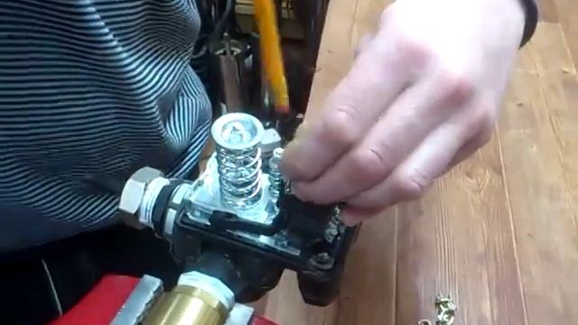 Чистка контактов смотреть онлайн