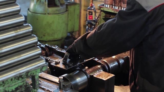 Производство башмаков, цепей, гусениц в Техтроне смотреть онлайн