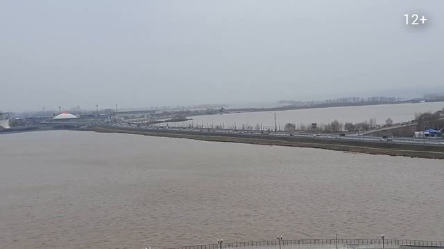 Казань. Град застал врасплох. Смотрим Казан и едем заселяться в Нижний Новгород. смотреть онлайн