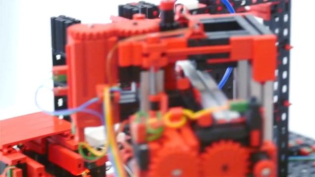 Smart Factory Simulator - A robot , Sorting machine and Warehouse смотреть онлайн