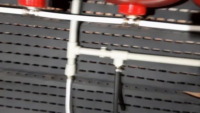 Плазморез и компрессор в гараже с плохим V-напряжением #WolfFeast смотреть онлайн