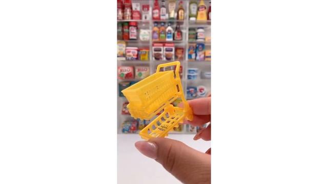 I Found Gold Rush Mini Brands At Target! смотреть онлайн