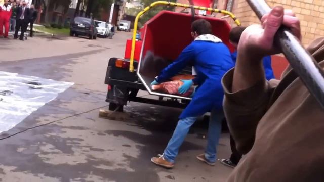 Режут свина смотреть онлайн