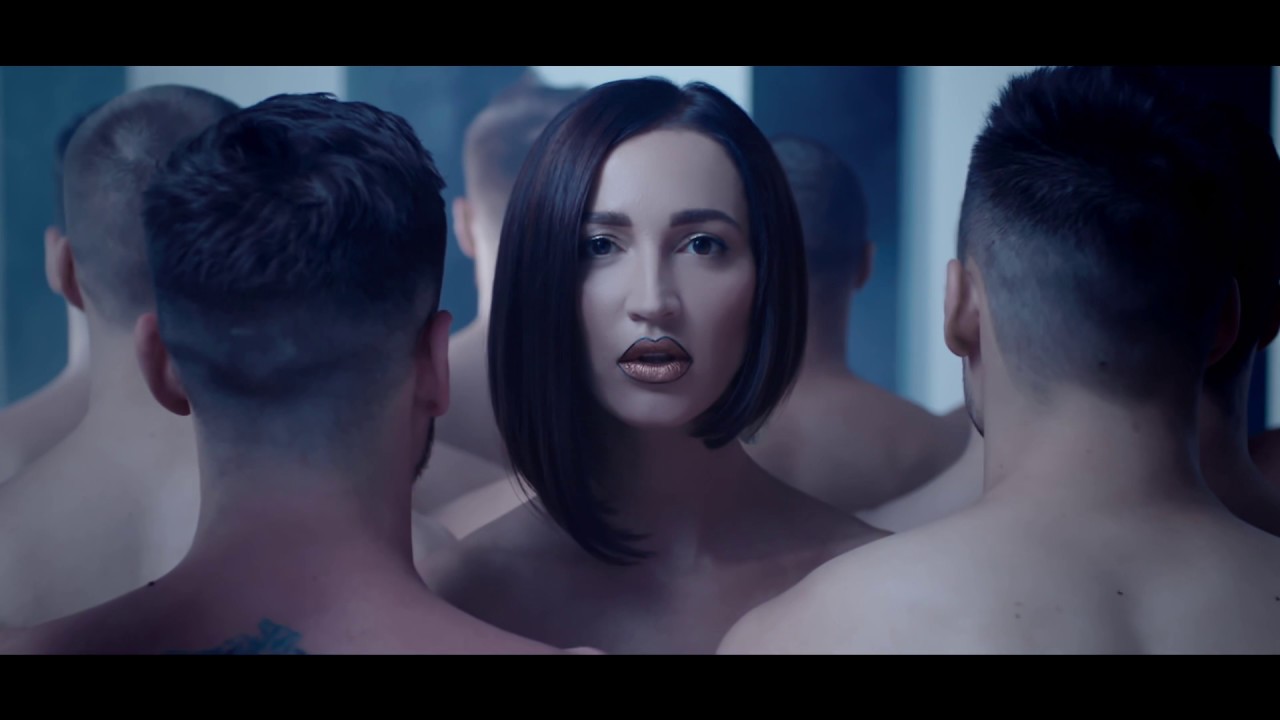 Ольга Бузова - Мало половин (премьера клипа, 2017) смотреть онлайн