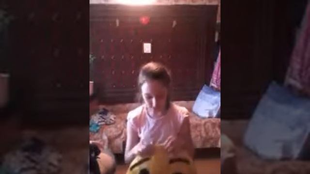 ПОДУШКИ ЭМОДЖИ смотреть онлайн