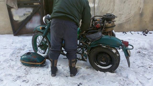 Самодельный мотоцикл с двигателем в коляске!!! смотреть онлайн