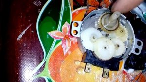как снять двигатель микроволновки своими руками