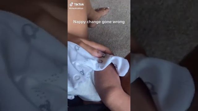 #Nappies #accidents #newborn #nappychanger nappy changer смотреть онлайн