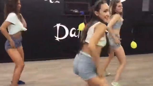 Dancehall Choreo - Olololenka смотреть онлайн