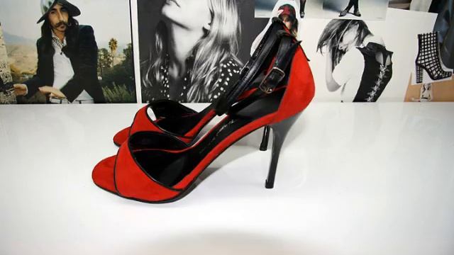 Tango Shoes @ ShoeShoe смотреть онлайн
