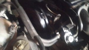 шкода Октавия Тур 1.6 шумит на холодную ремень ГРМ.