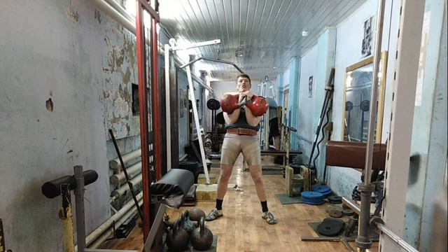 WAKSC Онлайн Кубок мира.9 этап.Толчок 5 мин. - 50 подъемов(гири 32 кг.) смотреть онлайн