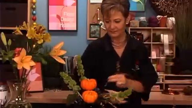 Halloween Party Arrangement смотреть онлайн