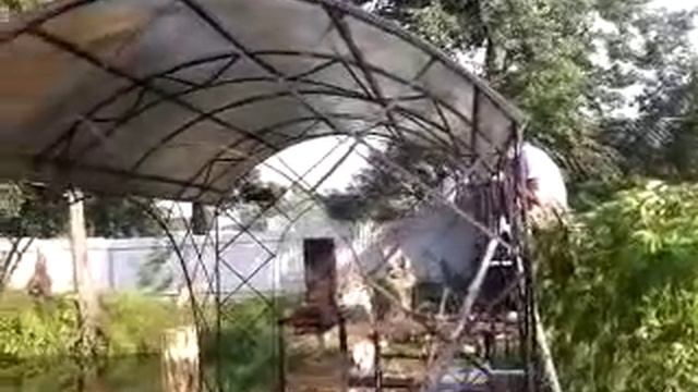 Самодельная беседка из поликарбоната\Homemade canopy of polycarbonate смотреть онлайн