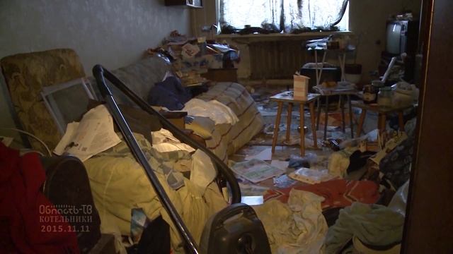 Злостного неплательщика за услуги ЖКХ переселили из муниципальной квартиры в коммуналку. смотреть онлайн