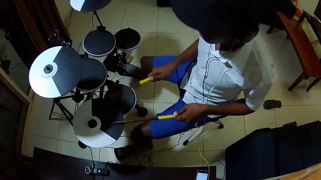 HAKUNA ZVINOREMA INTRO ON ROLAND TD 1K смотреть онлайн