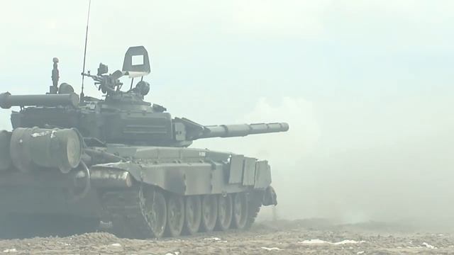 Совместные действия мотострелков ВВО и белорусских десантников на учениях «Союзная решимость – 2022» смотреть онлайн