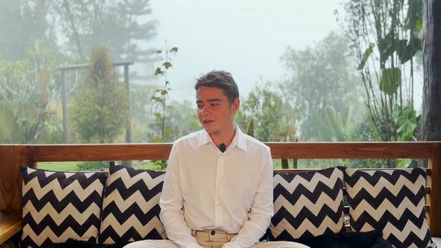 Размышления о жизни. Почему все очень часто пытаются говорить только о конкретных вещах... смотреть онлайн