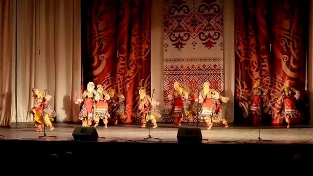 "Марусинка", девичий танец некрасовских казаков смотреть онлайн