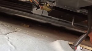 Как закрыть люк на Ниссан икстрейл т-30