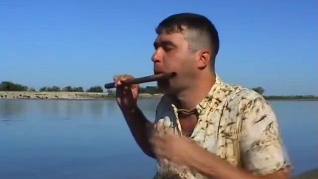 Обучение игре на этно флейте от Дайасары.1 урок ,2 часть. смотреть онлайн