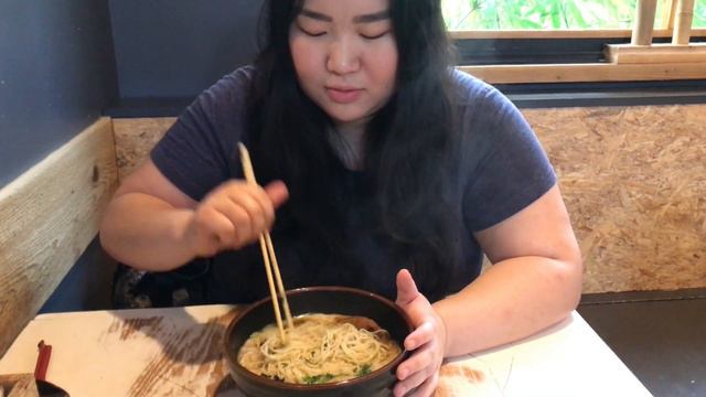 BEST Ramen Noodles in Houston! Ramen Tatsu-Ya смотреть онлайн