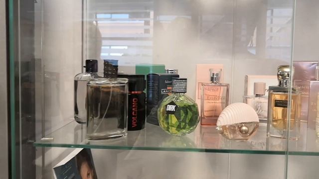 Экскурсия по отделу маркетинга.Новинки создаются здесь))) смотреть онлайн